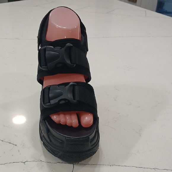 Anthony Wang  Black Platforms Sz 7 New Without Tags Or Box - Picture 4 of 13